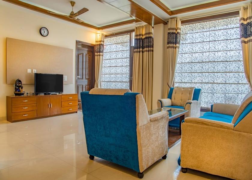 Himachal Pradesh Kasauli Room