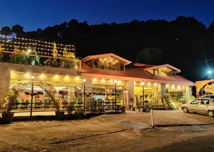 Himachal Pradesh Kasauli Exterior Detail