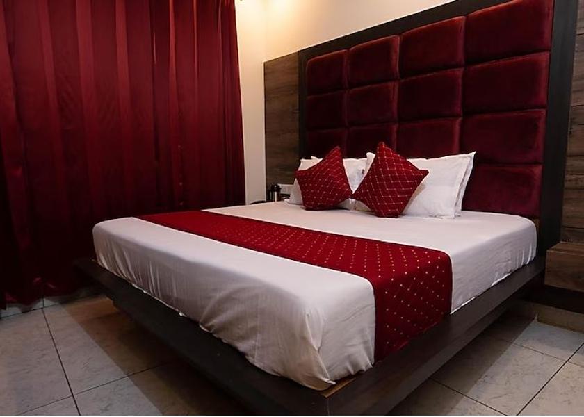 Jammu and Kashmir Katra Deluxe Room