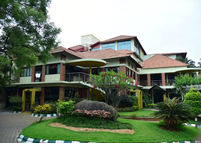 Karnataka Mysore Hotel Exterior