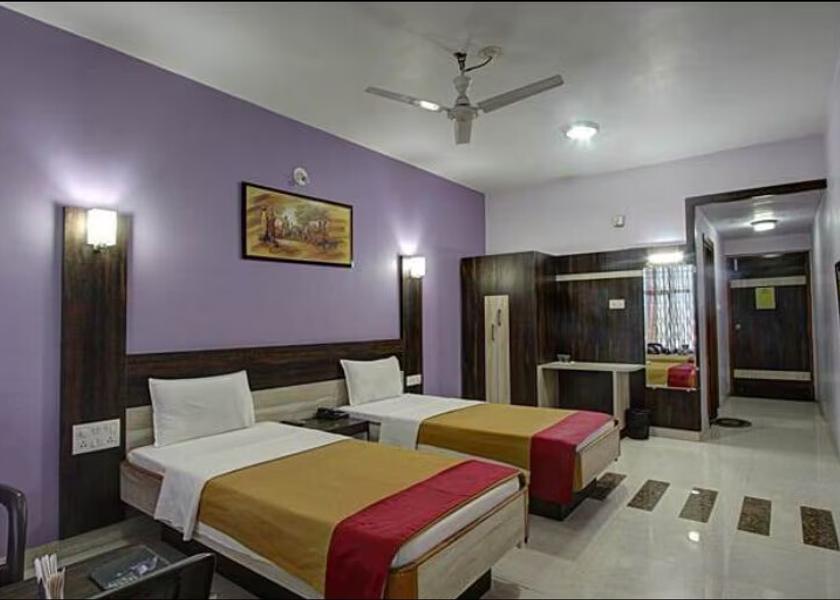 Karnataka Bagalkot Suite Room