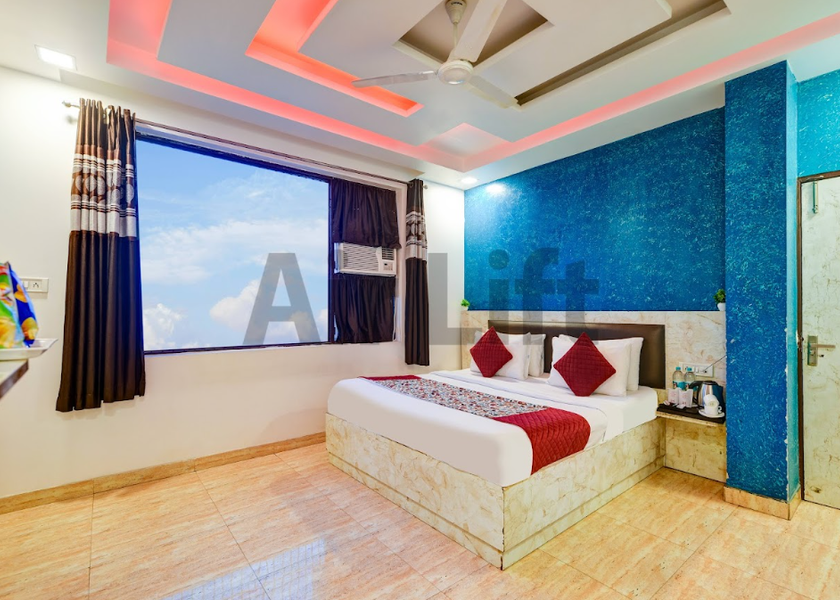 Delhi Delhi Room
