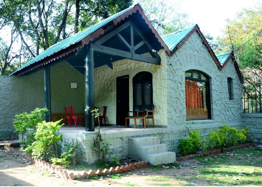 Madhya Pradesh Pench Hotel Exterior