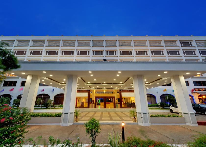 Tamil Nadu Trichy Hotel Exterior