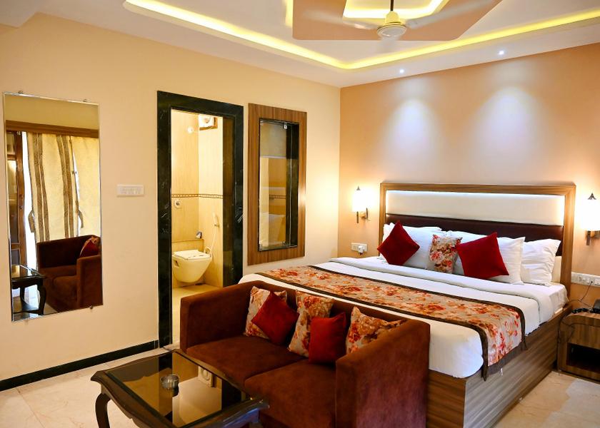 Madhya Pradesh Bhopal Suite Room