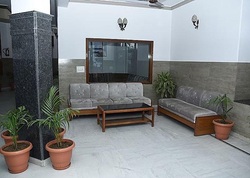 Uttarakhand Haridwar lobby 1