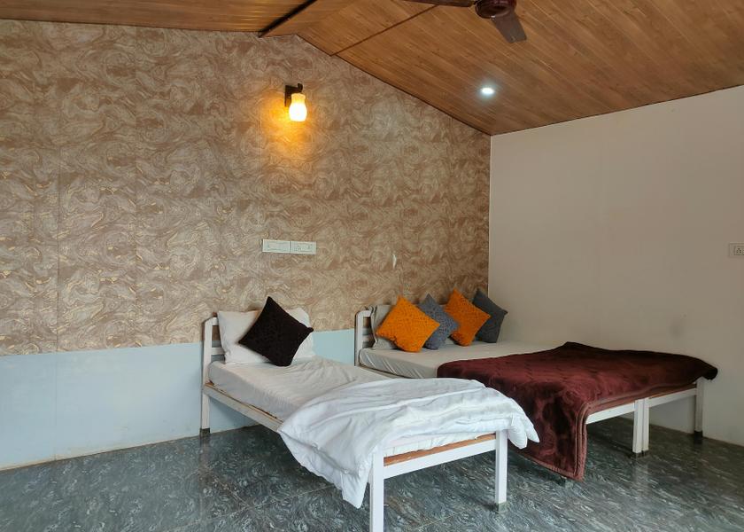 Uttarakhand Narendranagar Deluxe Tent
