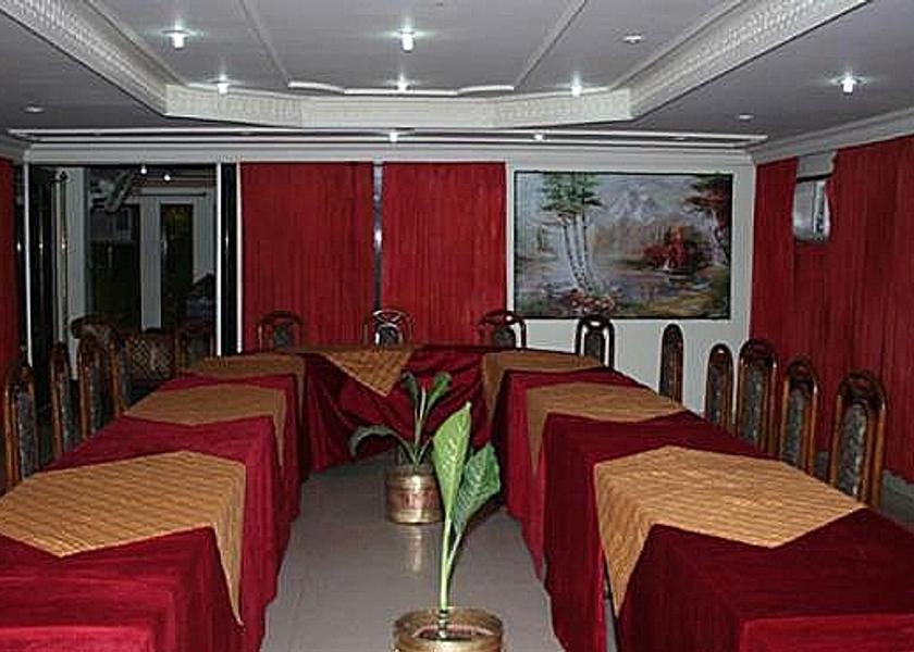 Uttar Pradesh Varanasi Food & Dining