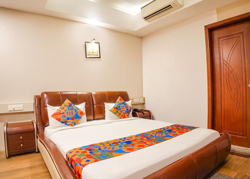 Madhya Pradesh Bhopal Deluxe Room
