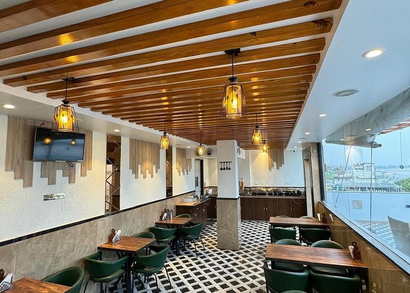 Uttar Pradesh Varanasi Buffet