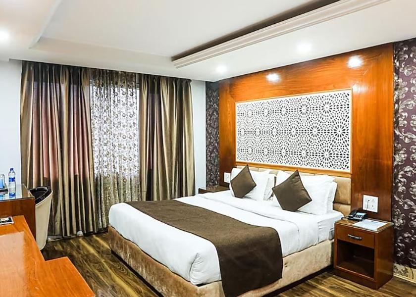 Jammu and Kashmir Srinagar Room