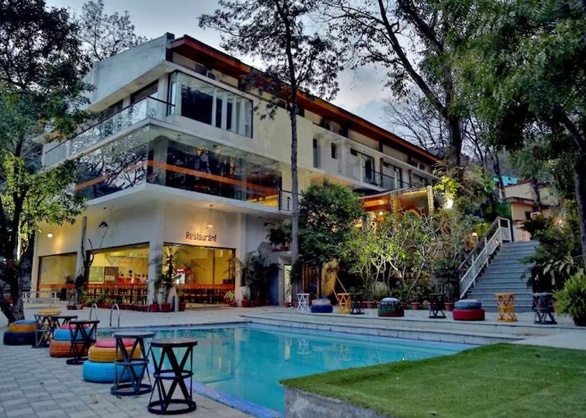 Uttarakhand Rishikesh Swimming Pool