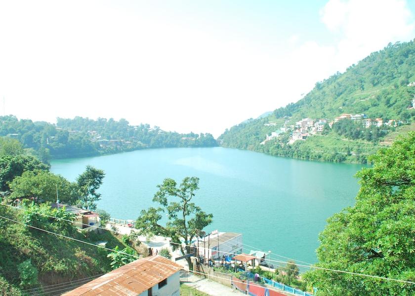 Uttarakhand Bhimtal Interior