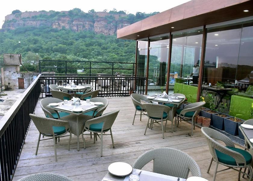 Madhya Pradesh Gwalior Food & Dining