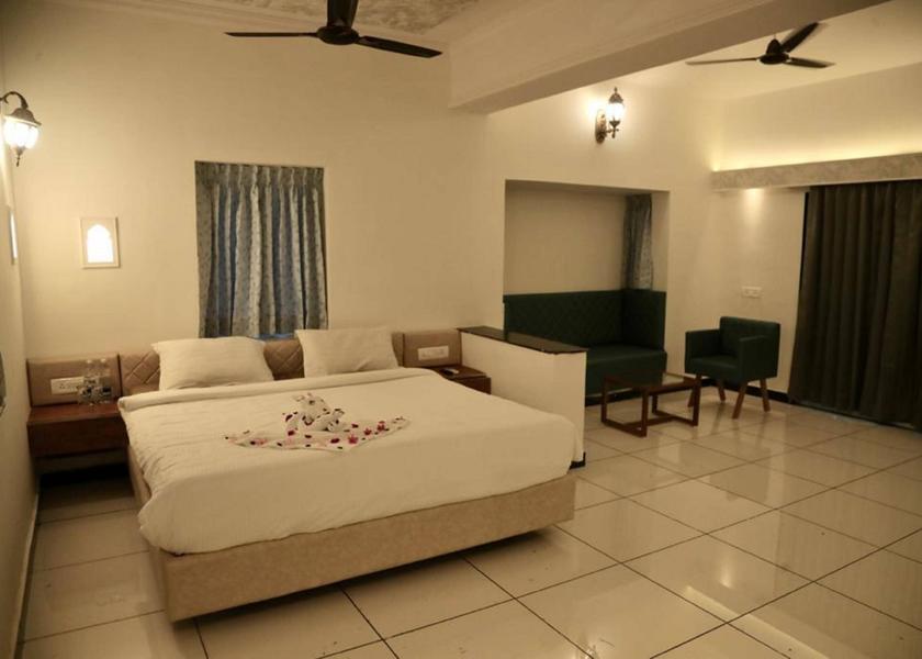 Gujarat Sasan Gir Club Room
