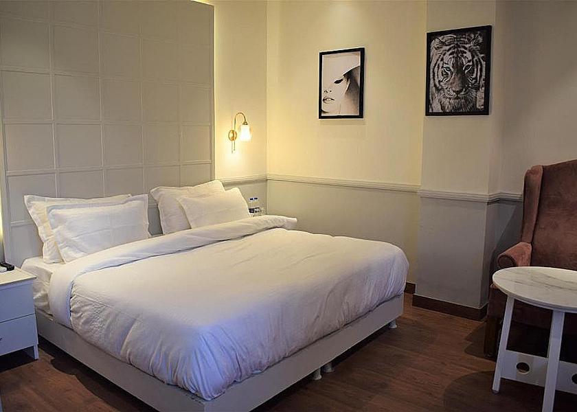 Uttarakhand Dehradun Deluxe Room 