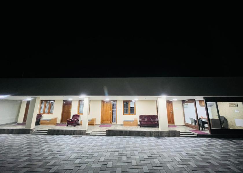 Tamil Nadu Pollachi Entrance
