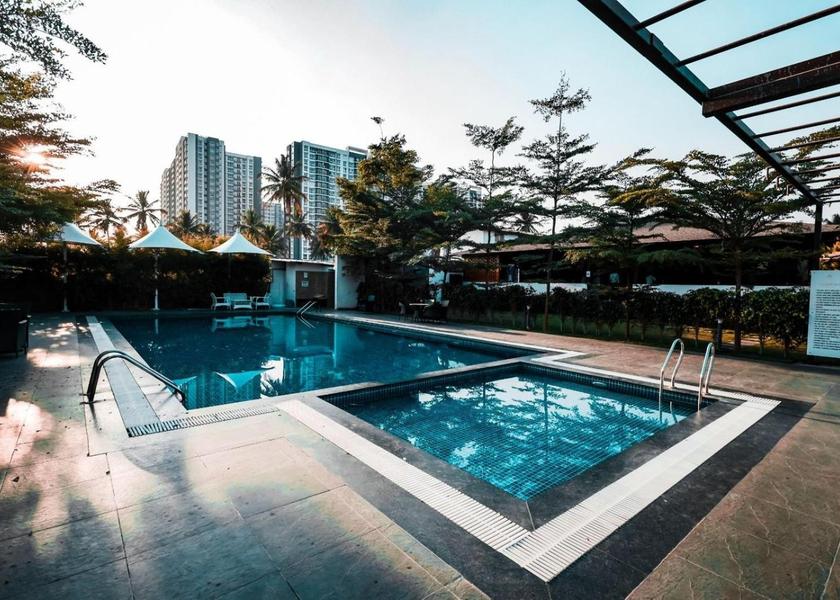 Karnataka Bangalore Swimming pool