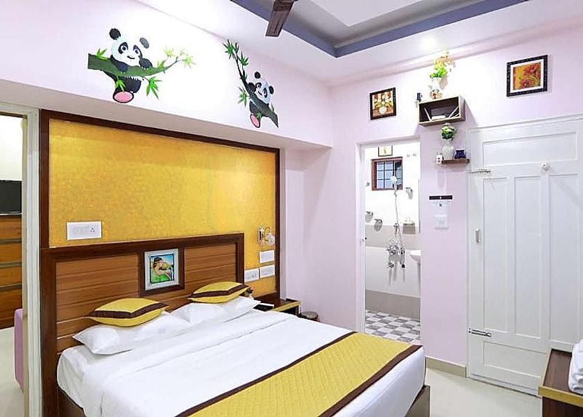 Kerala Kochi Deluxe Triple Room