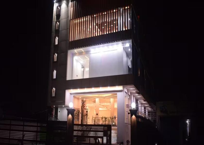 Uttar Pradesh Ayodhya Hotel Exterior