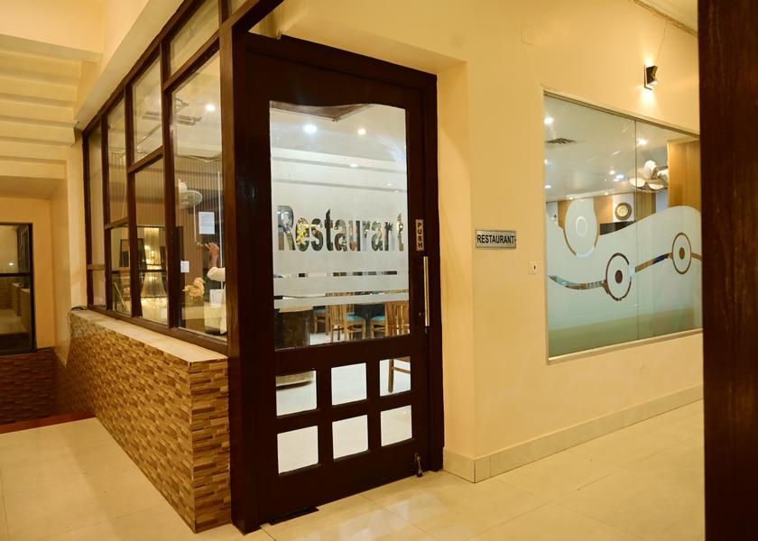 Uttar Pradesh Ayodhya Food & Dining
