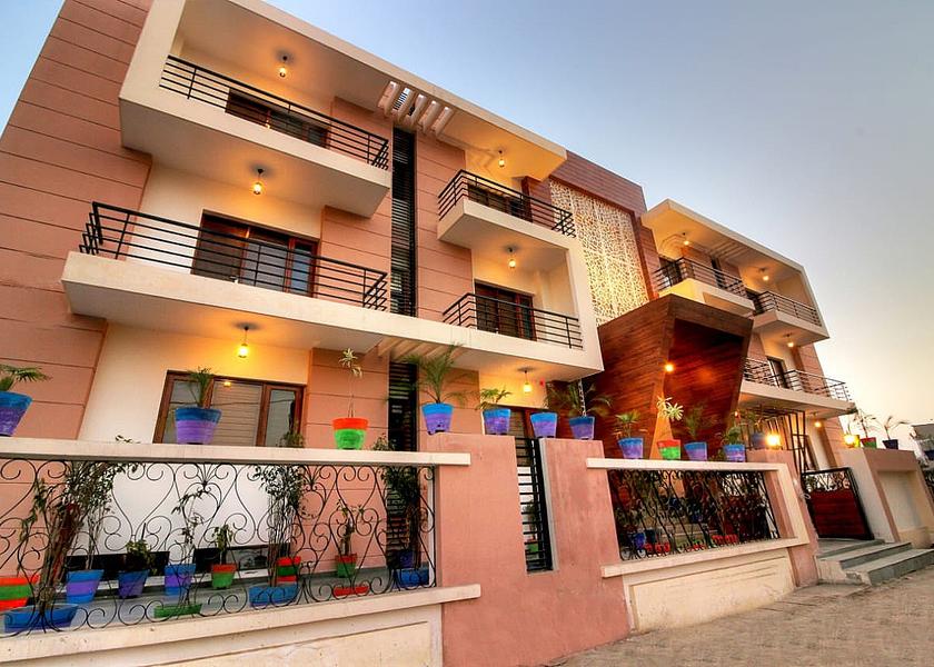 Uttar Pradesh Noida Hotel Exterior
