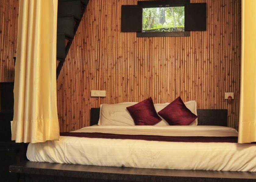 Uttarakhand Nainital Super Deluxe Room