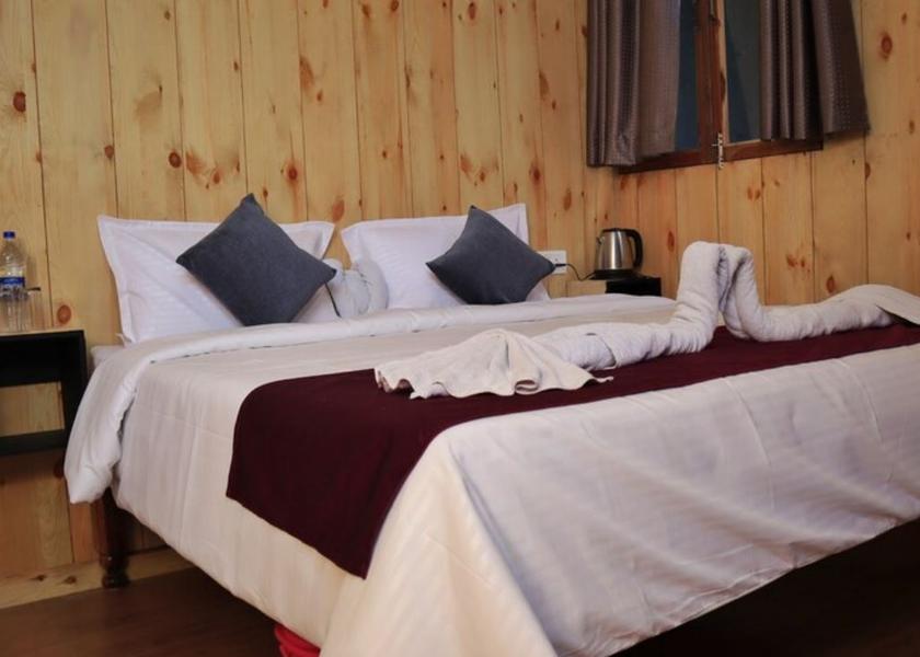 Uttarakhand Nainital Super Deluxe Room