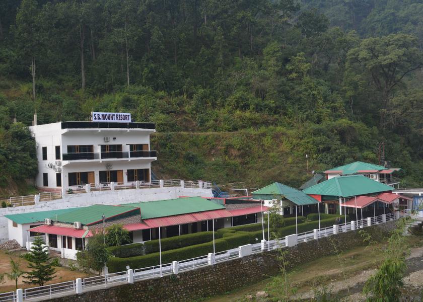 Uttarakhand Lansdowne Hotel Exterior