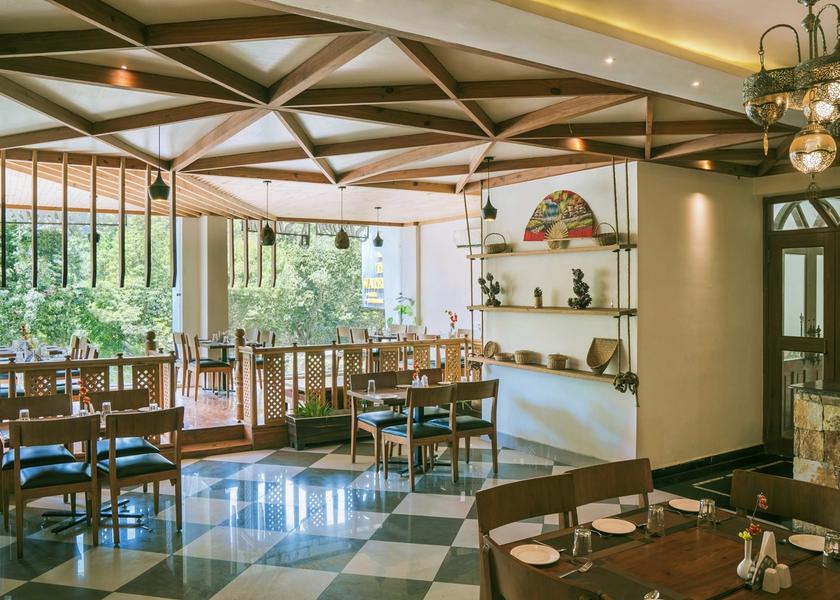 Uttarakhand Bhimtal Food & Dining