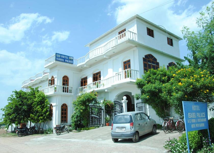 Madhya Pradesh Khajuraho Hotel Exterior