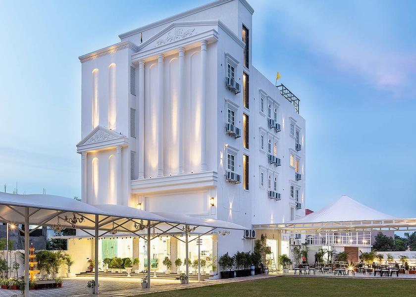 Madhya Pradesh Bhopal Hotel Exterior