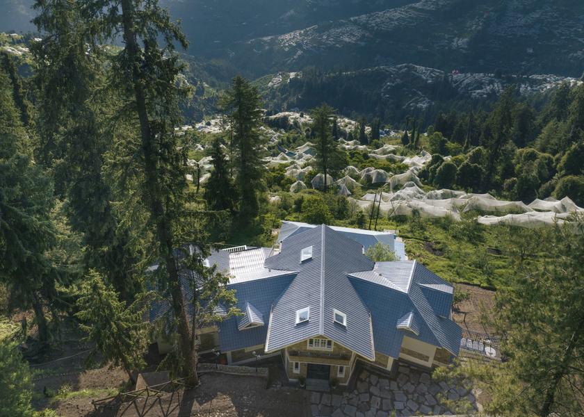 Himachal Pradesh Narkanda Hotel View