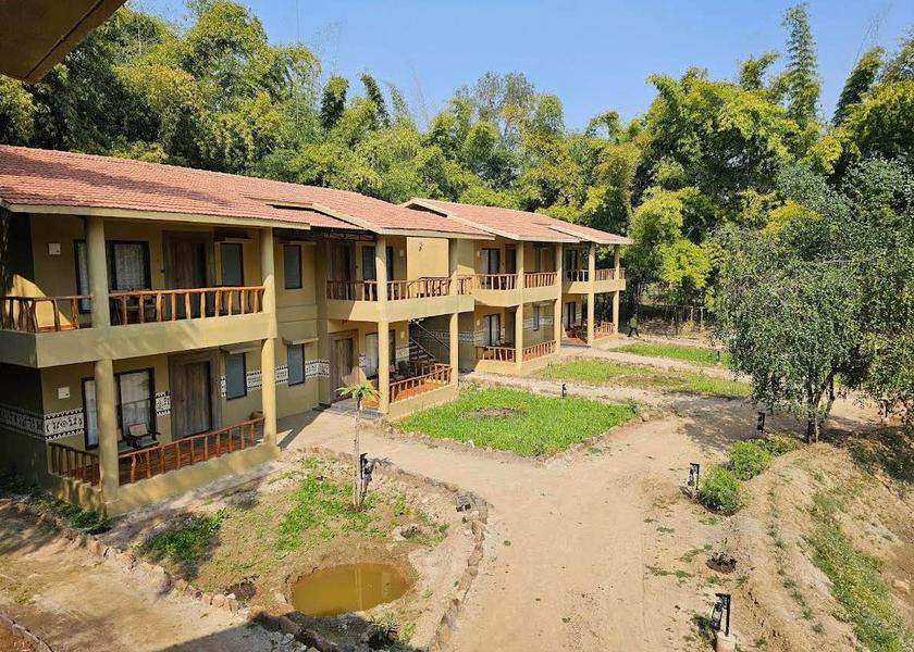 Madhya Pradesh Jamunara Hotel Exterior