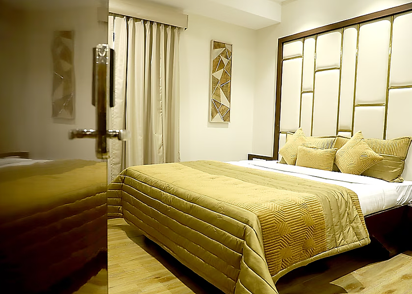 Madhya Pradesh Indore Suite Room