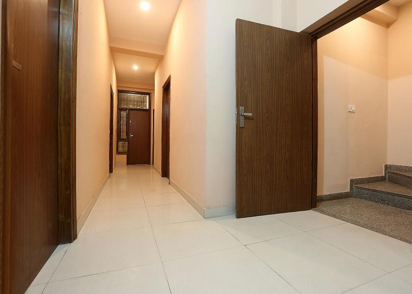 Uttar Pradesh Noida Lobby