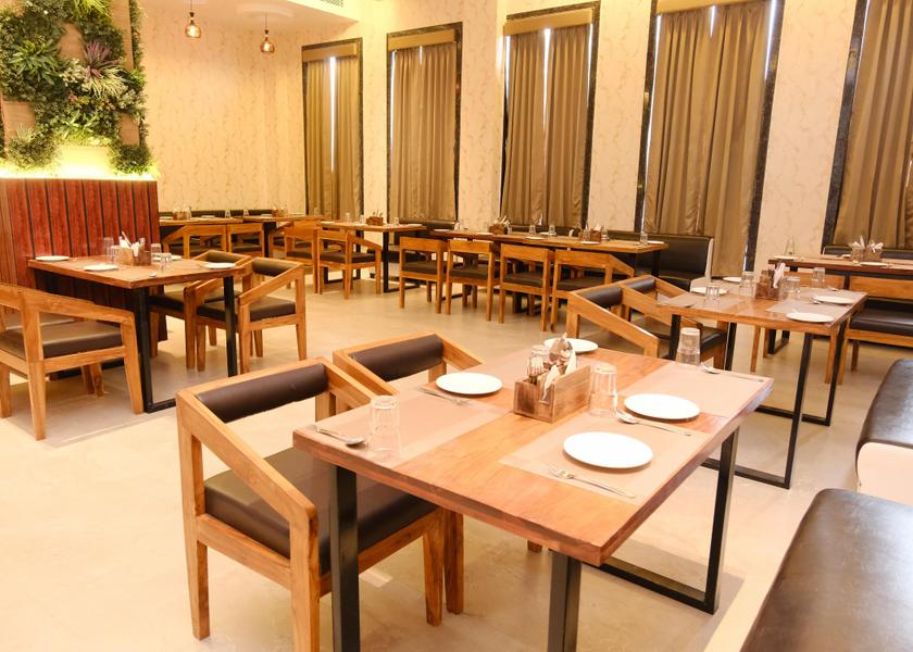 Uttar Pradesh Kanpur Food & Dining
