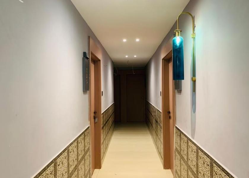 Uttar Pradesh Kanpur Public Areas