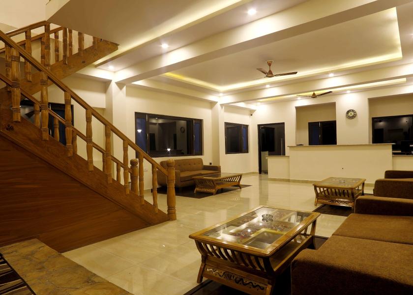 Uttarakhand Binsar Public Areas