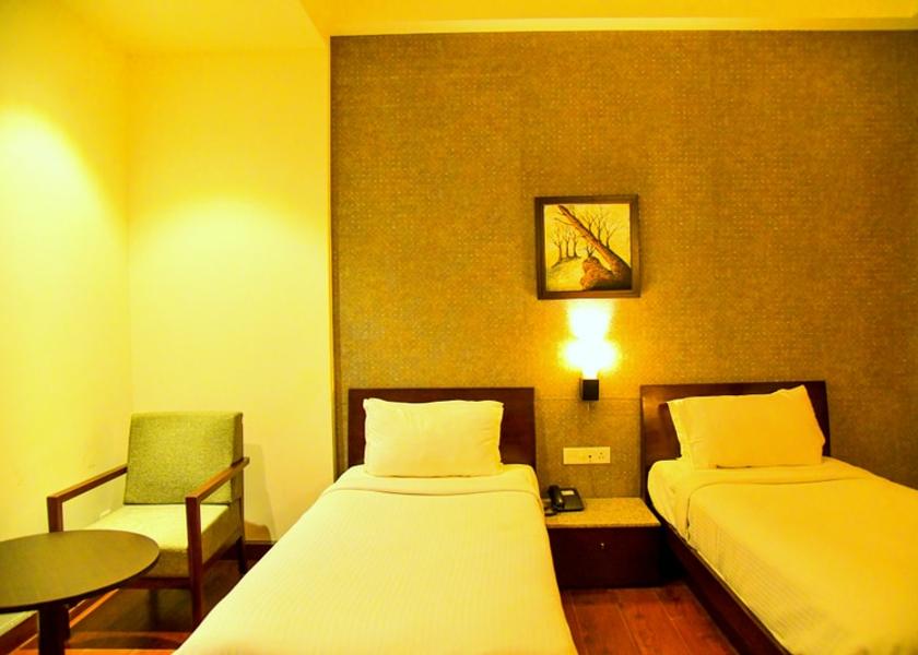 Uttarakhand Haldwani Deluxe Twin Bed Room