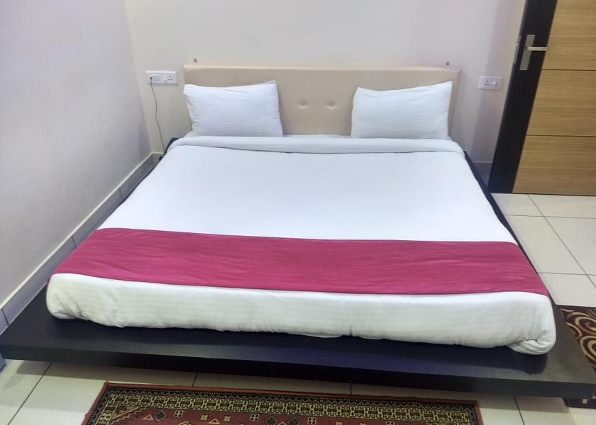 Uttarakhand Tanakpur Deluxe Room