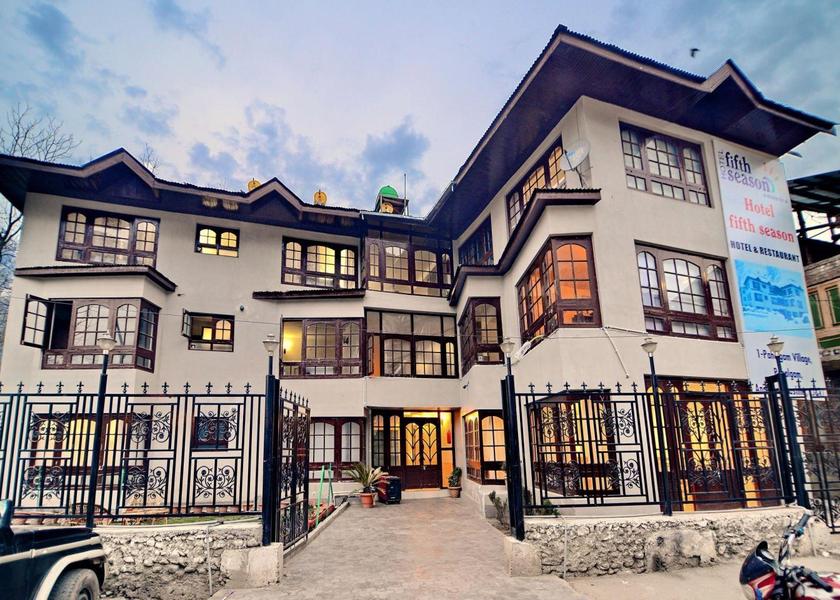 Jammu and Kashmir Pahalgam Hotel Exterior