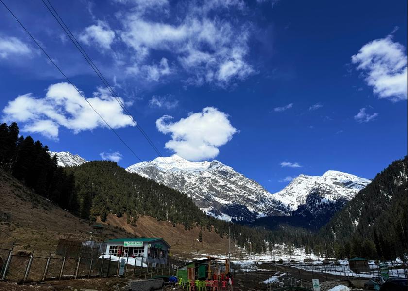 Jammu and Kashmir Pahalgam Hotel View