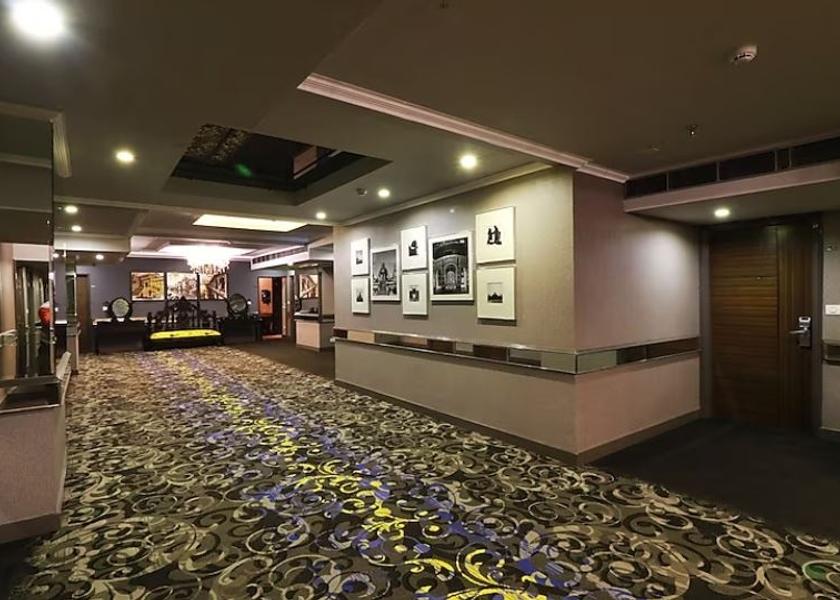 Punjab Chandigarh Hallway