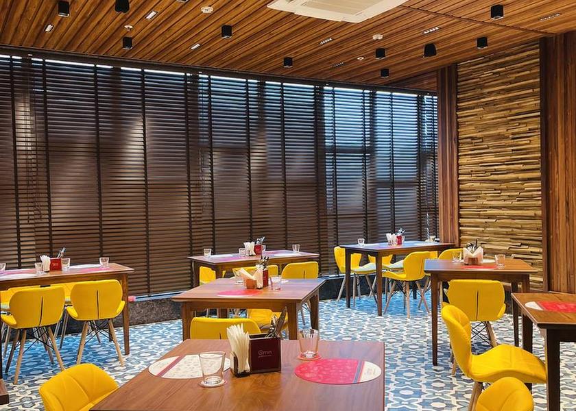 Maharashtra Mumbai Food & Dining