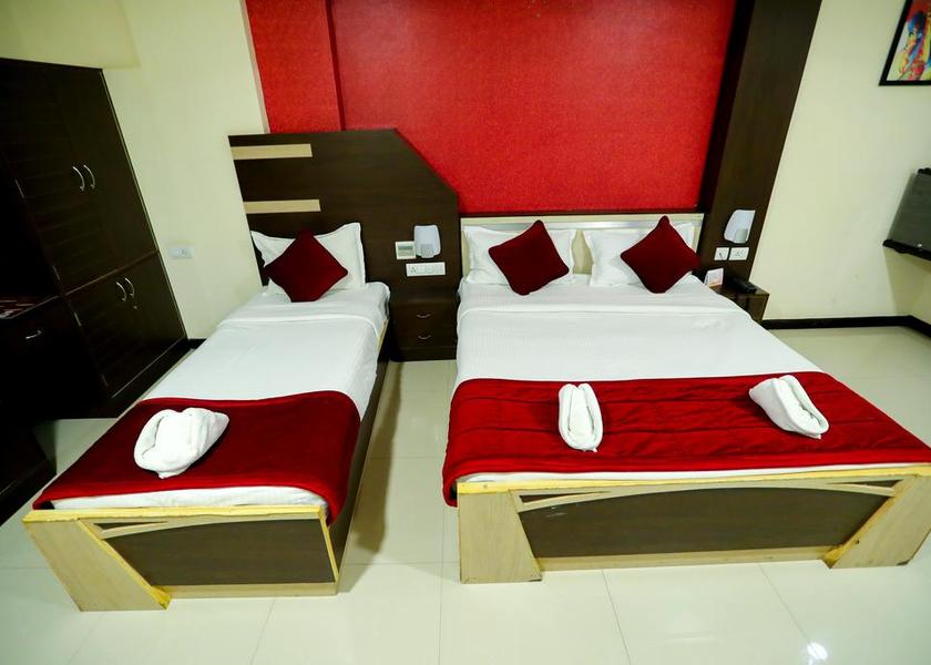Tamil Nadu Trichy Family Room