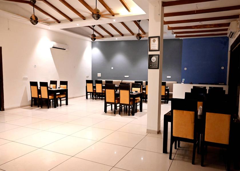 Madhya Pradesh Rewa Food & Dining
