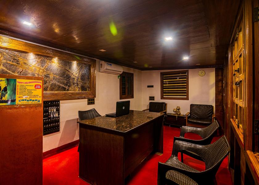 Maharashtra Panchgani Public Areas