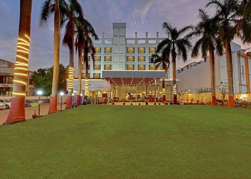 Maharashtra Nashik Hotel Exterior