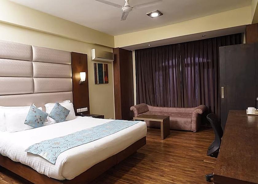 Jammu and Kashmir Srinagar Room